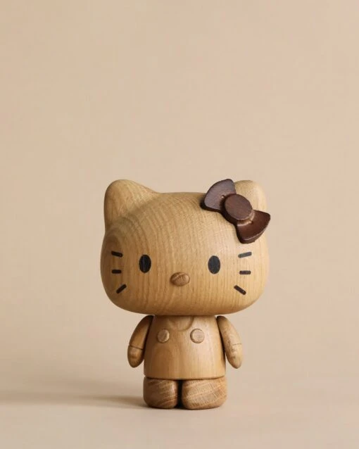 Hello Kitty, Oak (ships In Approximately One Week) -Best Toys Store 2J2A3083 2